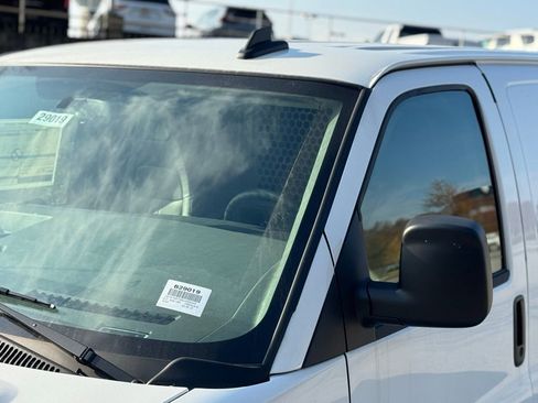New 2025 GMC Savana 2500 w/ Driver Convenience Package image 9