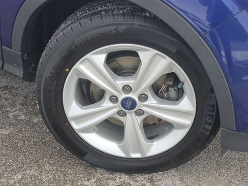 Used 2016 Ford Escape S image 9