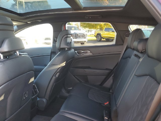 Certified 2024 Kia Sportage X-Line w/ X-Line Premium Package AWD/4WD image 9