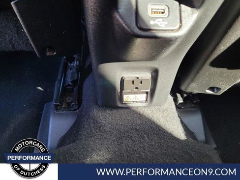 Used 2018 Jeep Renegade Latitude w/ Cold Weather Group image 22