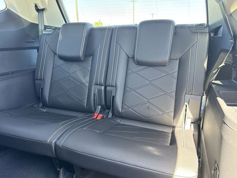 New 2026 Volkswagen Atlas SE image 15