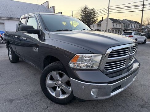 Used 2017 RAM 1500 Big Horn image 3