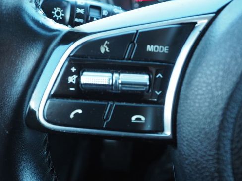 Used 2020 Kia Optima S image 28