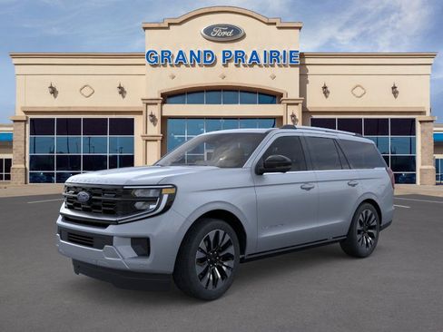 New 2025 Ford Expedition Platinum w/ Driver's Package image 1