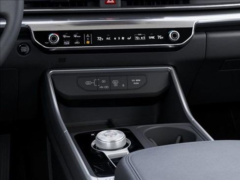 New 2026 Kia Carnival SX FWD image 23