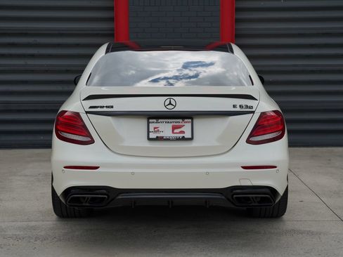 Used 2019 Mercedes-Benz E 63 AMG S image 9