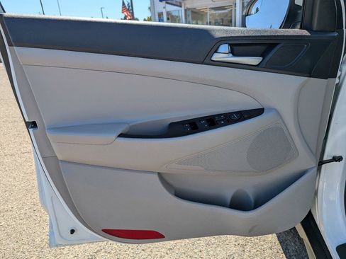 Used 2020 Hyundai Tucson SE AWD/4WD image 10