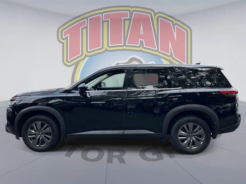 Certified 2024 Nissan Pathfinder S AWD/4WD image 4