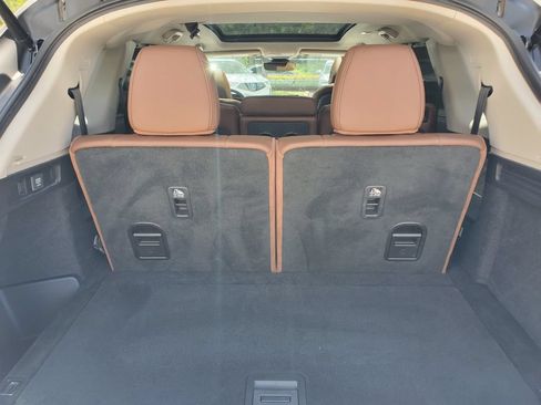 Used 2024 Acura MDX FWD w/ Technology Package image 8