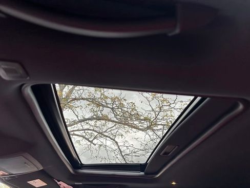 Used 2023 Dodge Challenger R/T Scat Pack image 27