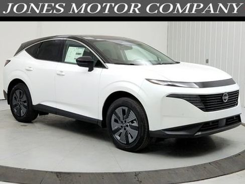 New 2025 Nissan Murano SL image 1