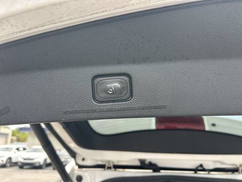 Used 2016 Ford Explorer Platinum AWD/4WD image 35
