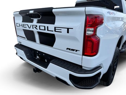 Used 2023 Chevrolet Silverado 1500 RST w/ Rally Edition AWD/4WD image 7