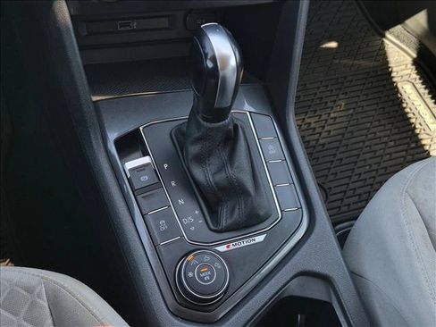 Used 2018 Volkswagen Tiguan S AWD/4WD image 15