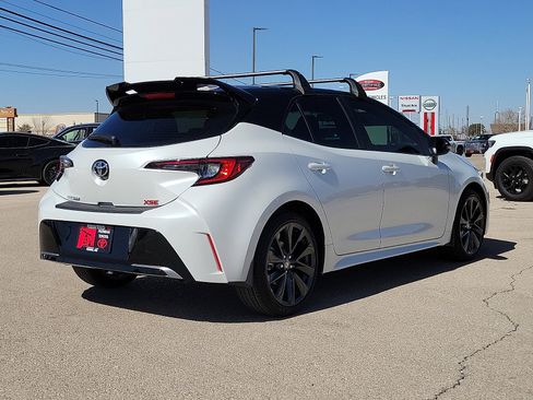 New 2026 Toyota Corolla XSE image 4