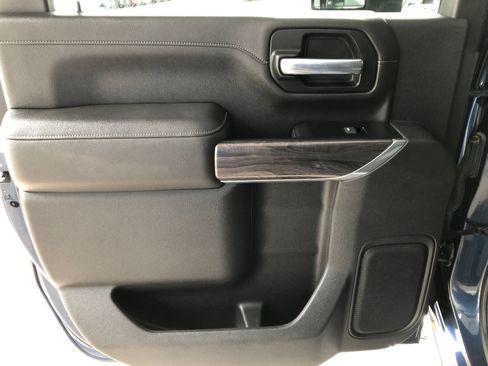 Used 2020 Chevrolet Silverado 2500 LTZ w/ LTZ Plus Package AWD/4WD image 14