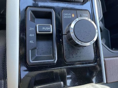Used 2023 Toyota Tundra Capstone AWD/4WD image 42