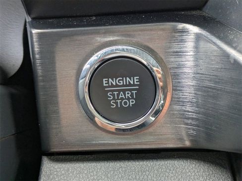 Used 2024 Ford F250 Lariat image 33