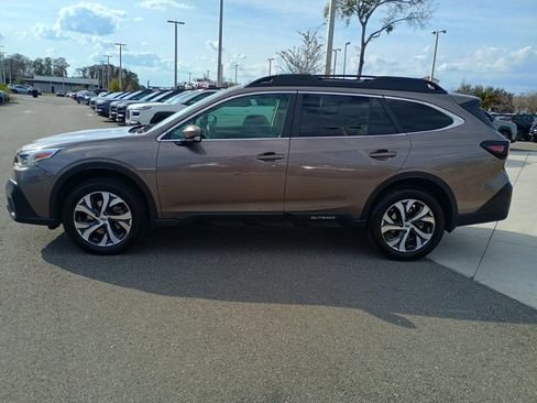 Certified 2021 Subaru Outback Limited w/ Popular Package #2 image 8