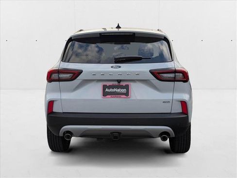 New 2025 Ford Escape SE w/ PHEV Premium Package FWD image 6