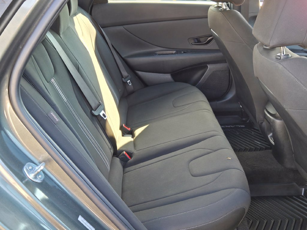 Certified 2025 Hyundai Elantra Sport FWD image 14