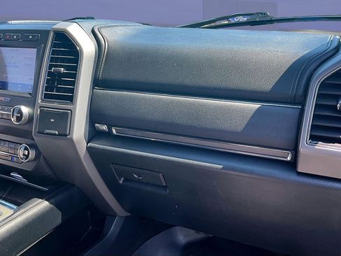 Certified 2020 Ford Expedition XLT w/ Equipment Group 202A RWD image 27