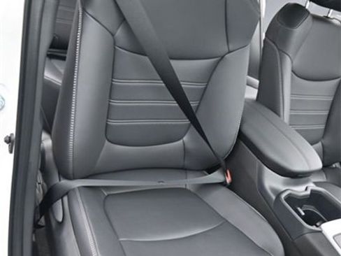 New 2025 Toyota RAV4 XLE Premium image 16