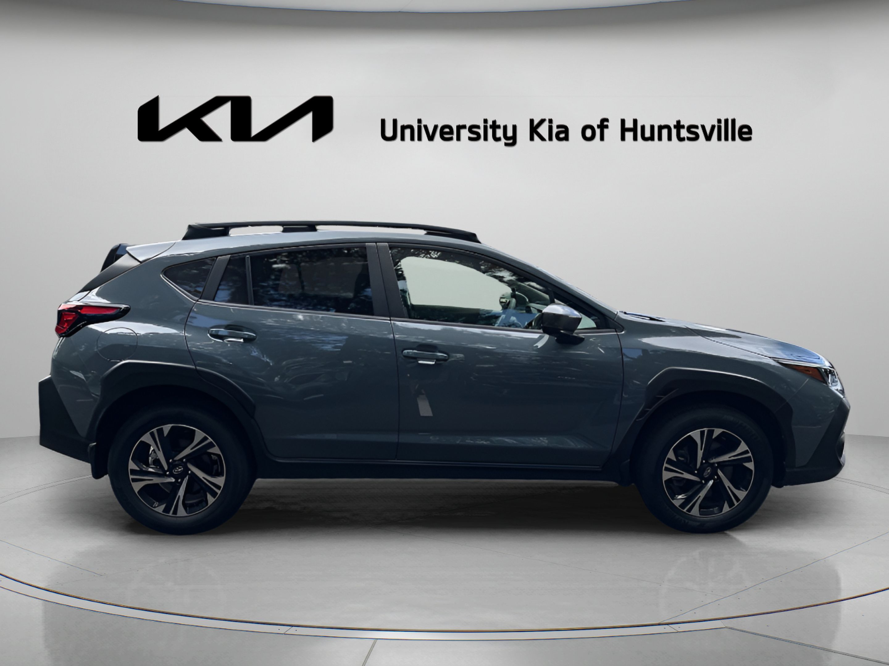 Used 2024 Subaru Crosstrek 2.0i Premium w/ Popular Package #4 AWD/4WD image 9