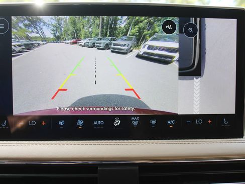Used 2023 Lincoln Corsair FWD w/ Equipment Group 101A image 58