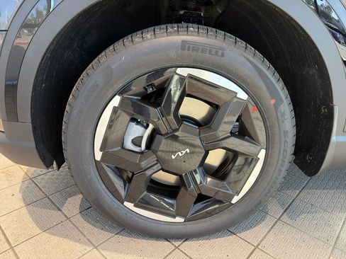 New 2027 Kia Telluride EX image 9