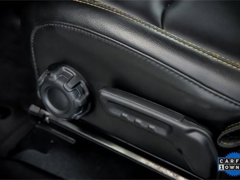 Used 2022 Jeep Wrangler Unlimited Sahara image 14