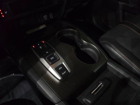 Used 2022 Honda Pilot TrailSport image 35