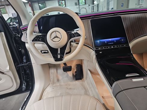 Certified 2023 Mercedes-Benz EQS 450+ 4MATIC SUV image 18
