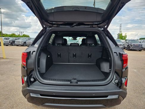 New 2026 GMC Terrain Elevation w/ Elevation Premium Package FWD image 4