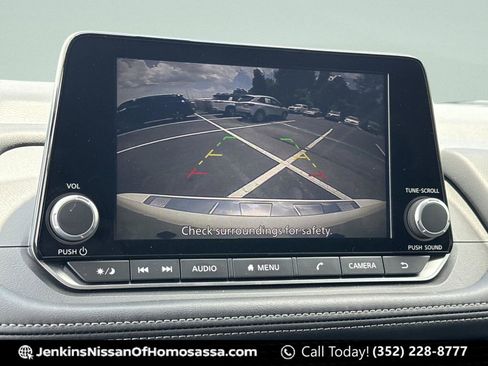 Certified 2024 Nissan Rogue SV w/ SV Premium Package FWD image 33