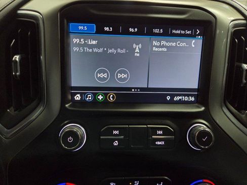 Used 2022 Chevrolet Silverado 2500 LT w/ Convenience Package image 58