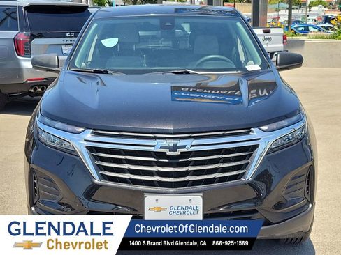 Certified 2023 Chevrolet Equinox LS w/ LS Convenience Package FWD image 16