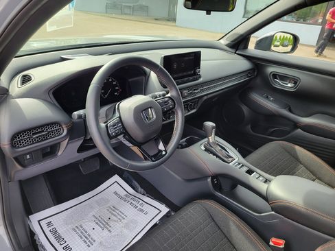 Certified 2024 Honda HR-V Sport image 17
