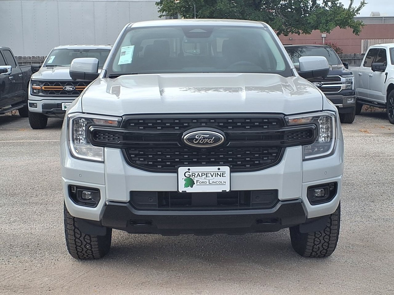 New 2026 Ford Ranger Lariat w/ FX4 Off-Road Package AWD/4WD image 2