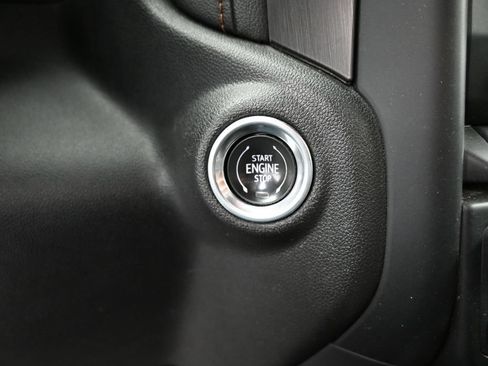 Used 2021 GMC Sierra 1500 AT4 AWD/4WD image 15