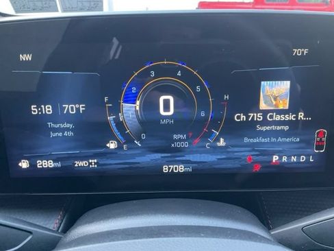Used 2025 Chevrolet Equinox RS w/ Convenience Package III AWD/4WD image 4