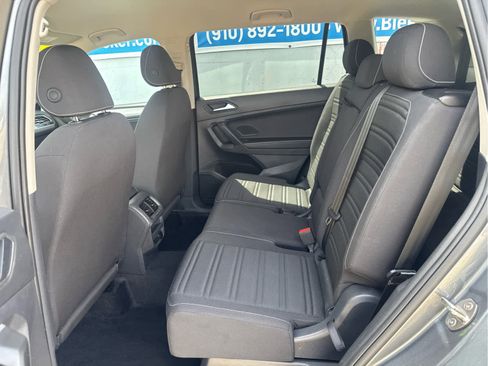 Used 2024 Volkswagen Tiguan S image 30