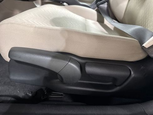 Used 2014 Honda Civic LX image 17