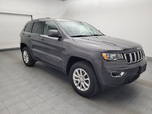 Used 2021 Jeep Grand Cherokee Laredo w/ Security & Convenience Group AWD/4WD image 11