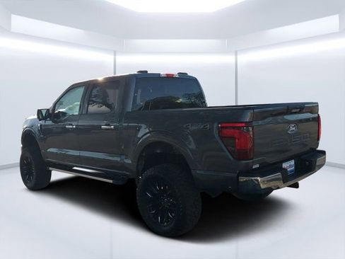 Used 2024 Ford F150 XLT AWD/4WD image 5