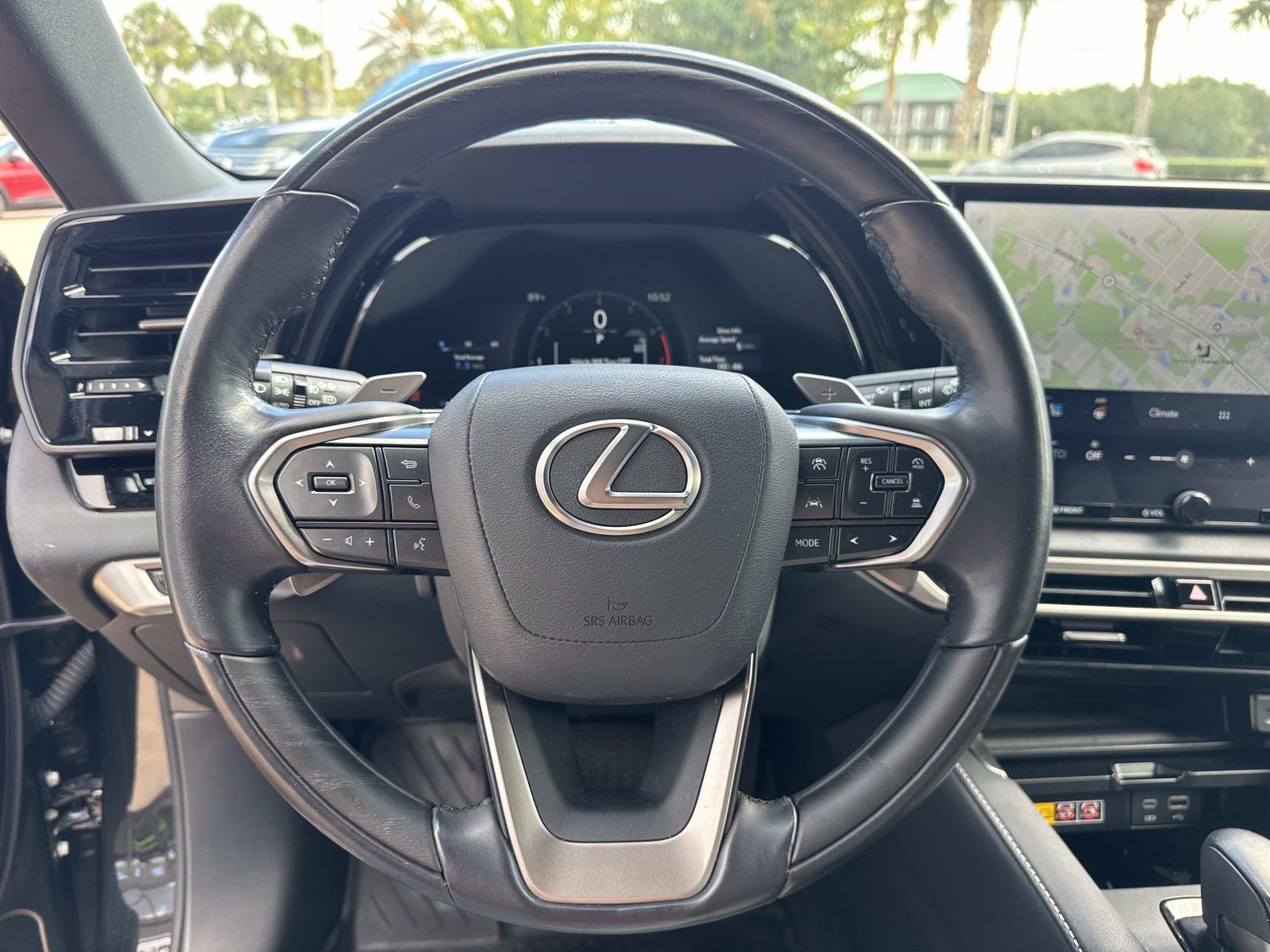 Used 2025 Lexus RX 350 Premium w/ Accessory Package (Z1) FWD image 35