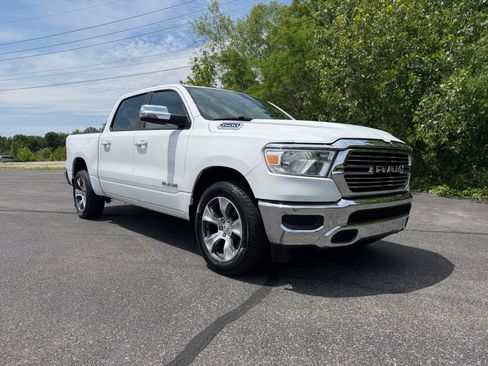Used 2024 RAM 1500 Laramie RWD image 2
