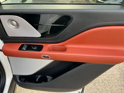 New 2026 Lincoln Aviator Reserve AWD/4WD image 20