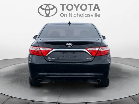 Used 2017 Toyota Camry XLE image 5