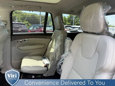 New 2026 Volvo XC90 T8 Ultra w/ Protection Package Premier AWD/4WD image 14